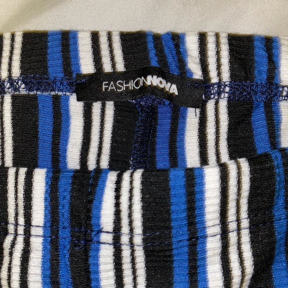 fashion nova two piece set blue black and white - Picture 3 of 5